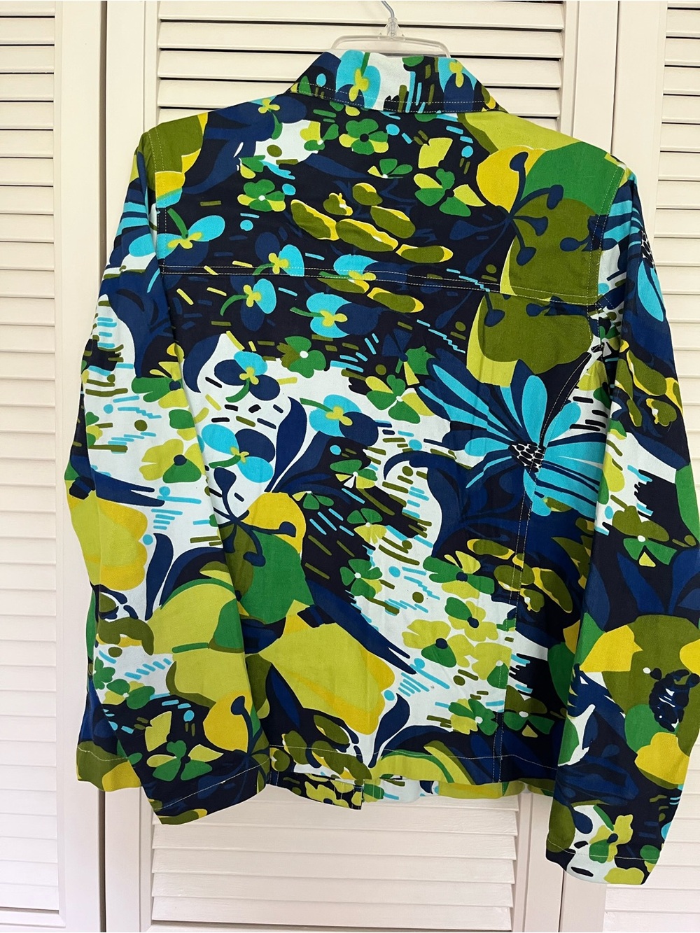 Choices Button up Jacket - Picture 2 of 6